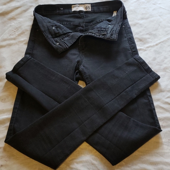 Garage Jean - Picture 3 of 4